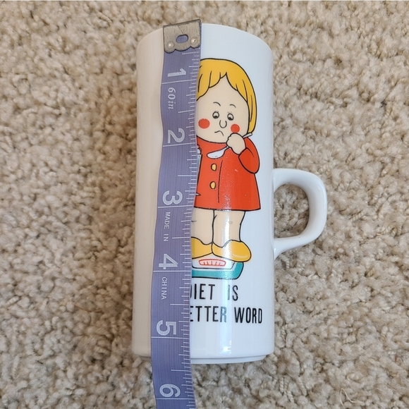 Vintage "Diet is a Four Letter Word" Mug - Picture 11 of 12